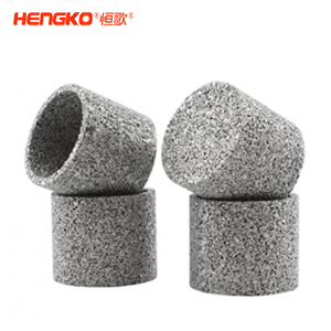 廠家定制316L不銹鋼過濾器濾筒孔隙均勻滲透性強(qiáng)工業(yè)金屬除塵過濾芯